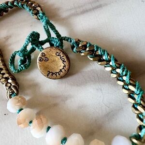 Chloe + Isabel gold-tone Necklace w/ Turquoise & beige stones